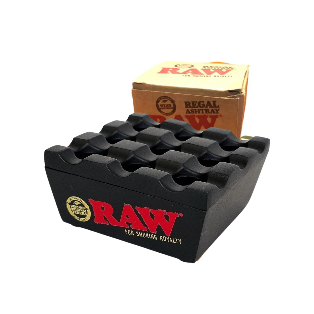RAW Regal Ashtray Black